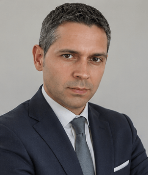 Artur Alfama, Revisor Oficial de Contas
